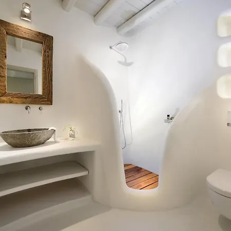 Abas - Elia Villa *